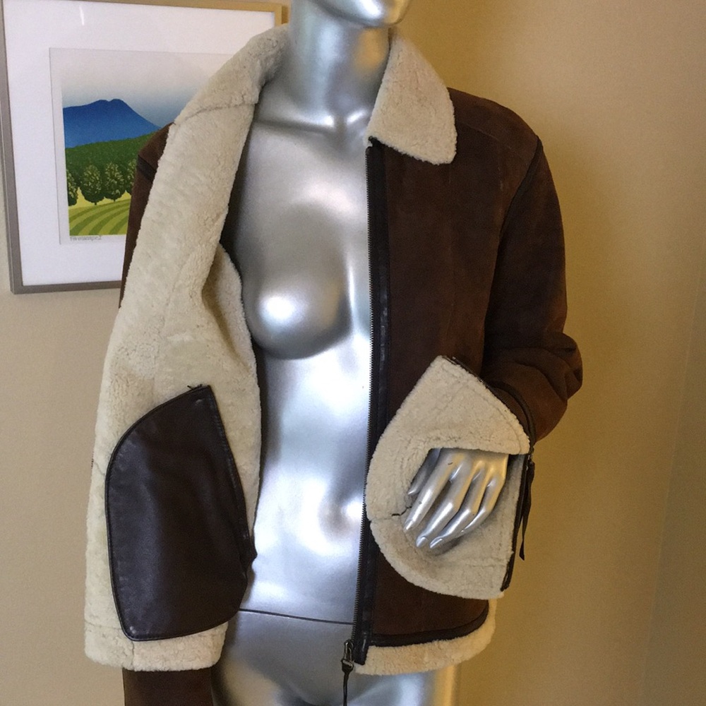 FACONNABLE | Women's Genuine Shearling Bomber Jacket - Picture 5 of 17